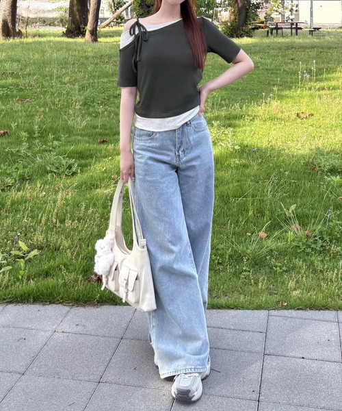 junoah(ジュノア)の「リボンワンショルレイヤードTシャツ(Tシャツ/カットソー・レディース・チャコール/ライトグレー/ブラック・SMALL/MEDIUM/LARGE)」の14枚目の写真