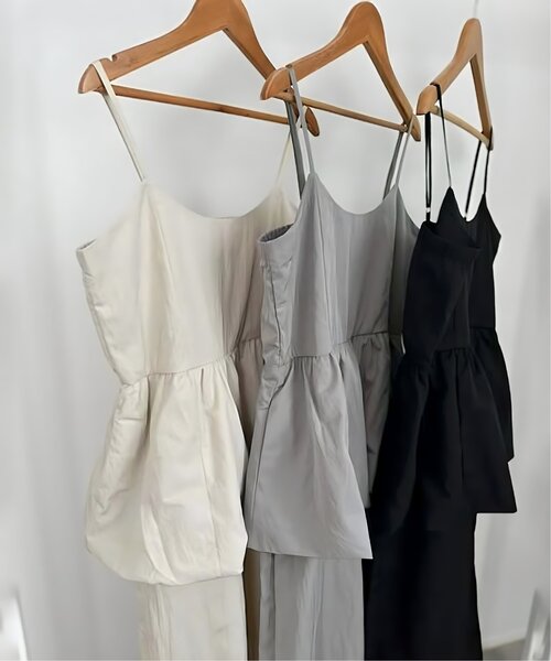 VENCEEXCHANGE（ヴァンスエクスチェンジ）の「【VENCE by yuki 】バルーンキャミサロペット（サロペット/オーバーオール・レディース・ブラック/アイボリー/グレー・FREE）」の6枚目の写真
