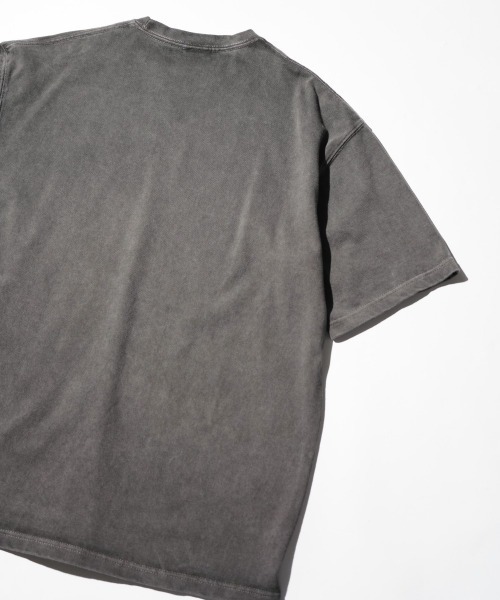 TOWNCRAFT(タウンクラフト)の「TOWNCRAFT / タウンクラフト VINTAGE DYE 9OZ TEE ヴィンテージ加工 ピグメント ヘビーウェイト 半袖Tシャツ(Tシャツ/カットソー・メンズ・ブラック/ターコイズブルー/グレー/ピンク/グリーン/パープル・MEDIUM/LARGE/X-LARGE)」の7枚目の写真