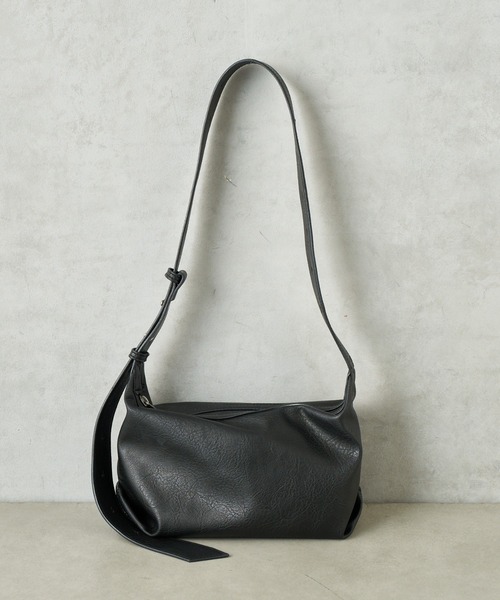 CIAOPANIC TYPY（チャオパニックティピー）の「ヴィンテージレザーマルチウェイベルトBAG（ショルダーバッグ・レディース・ブラック/ボルドー/グレイッシュベージュ・ONE SIZE）」の17枚目の写真