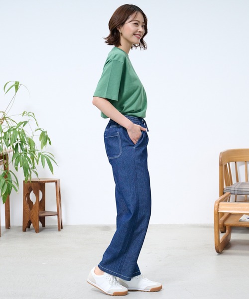 Arnold Palmer(アーノルドパーマー)の「シェア AP アップリケ モチーフ Tシャツ(Tシャツ/カットソー・レディース・ホワイト/チャコール/ダークグリーン・LL/L/M/S/XS)」の17枚目の写真