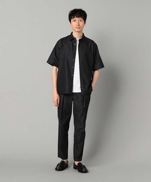 COMME CA MEN(コムサメン)の「岡山織り超長綿高密度デニム インタックパンツ(スラックス・メンズ・ネイビー/ブラック・M/L)」の3枚目の写真