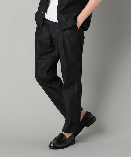 COMME CA MEN(コムサメン)の「岡山織り超長綿高密度デニム インタックパンツ(スラックス・メンズ・ネイビー/ブラック・M/L)」の5枚目の写真
