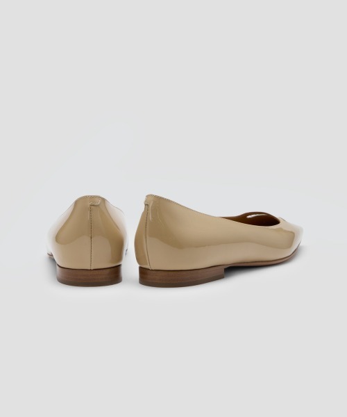 PELLICO（ペリーコ）の「VENERE アネッリソレッラ エナメル パンプス 1.0cm BEIGE（パンプス・レディース・ベージュ・38/37.5/37/36.5/36/35.5/35）」の4枚目の写真