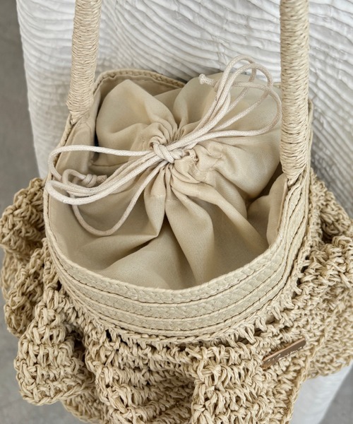 mellowneon（メロウネオン）の「ロゴプレートフリルカゴBAG（ハンドバッグ・レディース・アイボリー/ベージュ・FREE）」の11枚目の写真