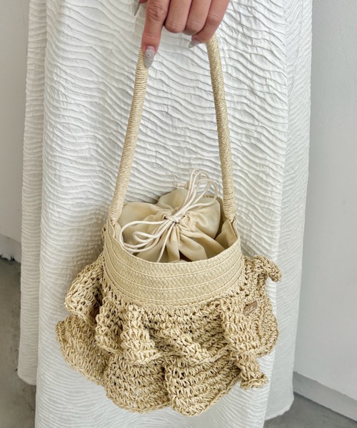 mellowneon（メロウネオン）の「ロゴプレートフリルカゴBAG（ハンドバッグ・レディース・アイボリー/ベージュ・FREE）」の10枚目の写真