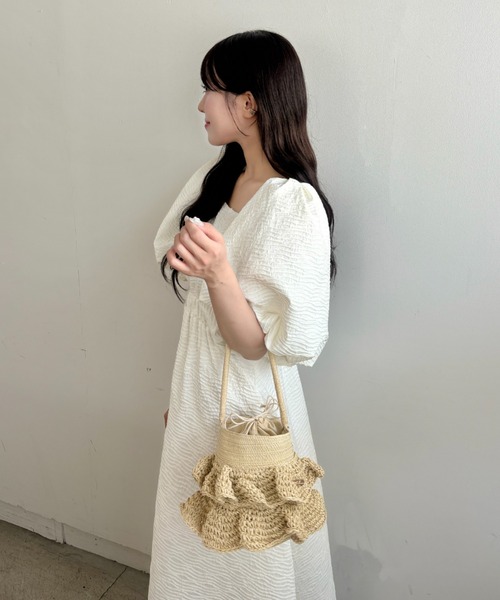 mellowneon（メロウネオン）の「ロゴプレートフリルカゴBAG（ハンドバッグ・レディース・アイボリー/ベージュ・FREE）」の22枚目の写真