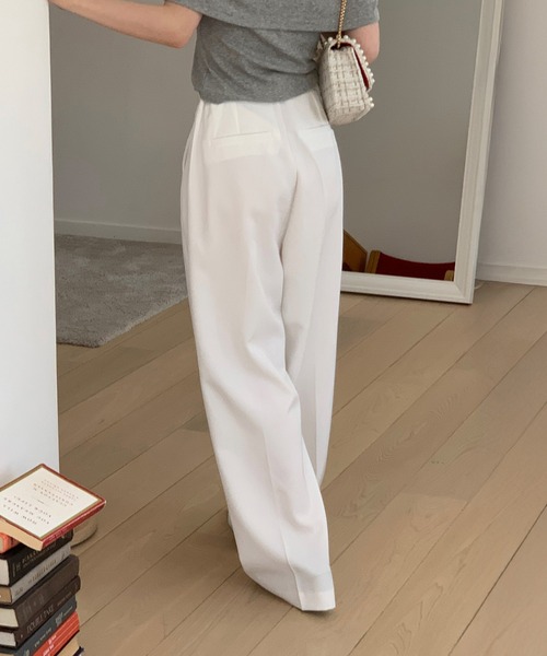 by muni:r（バイ ムニール）の「【低身長/高身長/サイズ展開有/5色展開】ピンタックワイドロングスラックス（スラックス・レディース・ブルー系その他/グレー/ベージュ/ブラック/アイボリー・S-Regular/S-Short/M-Regular/M-Short）」の10枚目の写真