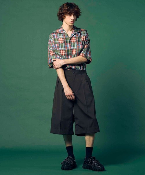 MAISON SPECIAL（メゾンスペシャル）の「《UNISEX》Wool Mix Stretch Prime-Wide Shorts/ウールミックスストレッチプライムワイドショーツ【MAISON SPECIAL/メゾンスペシャル】（その他パンツ・メンズ・ブラック/チャコールグレー/グレイッシュベージュ/パープル・0/1/2）」の7枚目の写真