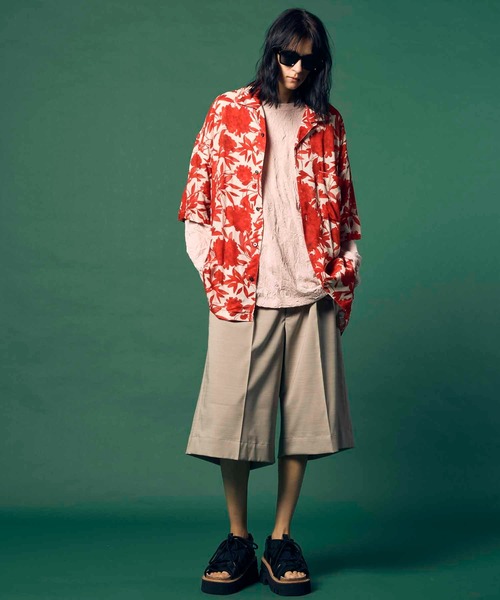 MAISON SPECIAL（メゾンスペシャル）の「《UNISEX》Wool Mix Stretch Prime-Wide Shorts/ウールミックスストレッチプライムワイドショーツ【MAISON SPECIAL/メゾンスペシャル】（その他パンツ・メンズ・ブラック/チャコールグレー/グレイッシュベージュ/パープル・0/1/2）」の11枚目の写真