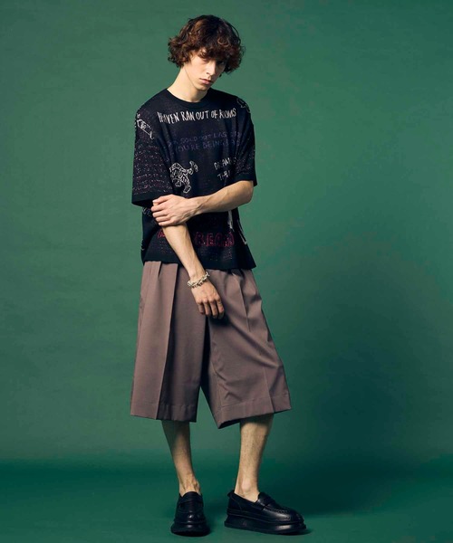 MAISON SPECIAL（メゾンスペシャル）の「《UNISEX》Wool Mix Stretch Prime-Wide Shorts/ウールミックスストレッチプライムワイドショーツ【MAISON SPECIAL/メゾンスペシャル】（その他パンツ・メンズ・ブラック/チャコールグレー/グレイッシュベージュ/パープル・0/1/2）」の14枚目の写真