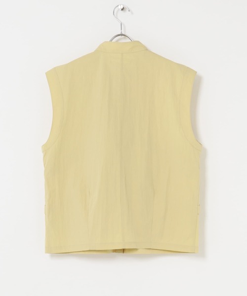 KBF（ケイビーエフ）の「スタンドカラーベスト（その他アウター・レディース・ベージュ系その他/オフホワイト・ONE）」の20枚目の写真