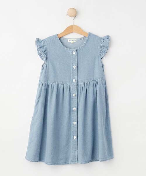 SHOO・LA・RUE(シューラルー)の「【100-150cm/ひんやり】ハートボタンデニムワンピース(ワンピース・キッズ・サックスブルー/ブルー系その他・11/10/12/15 /13/14)」の1枚目の写真