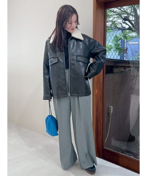 Mila Owen(ミラオーウェン)の「ステンカラーフェイクレザーブルゾン(ブルゾン・レディース・ブラック/キャメル/ダークブラウン・0/1)」の13枚目の写真
