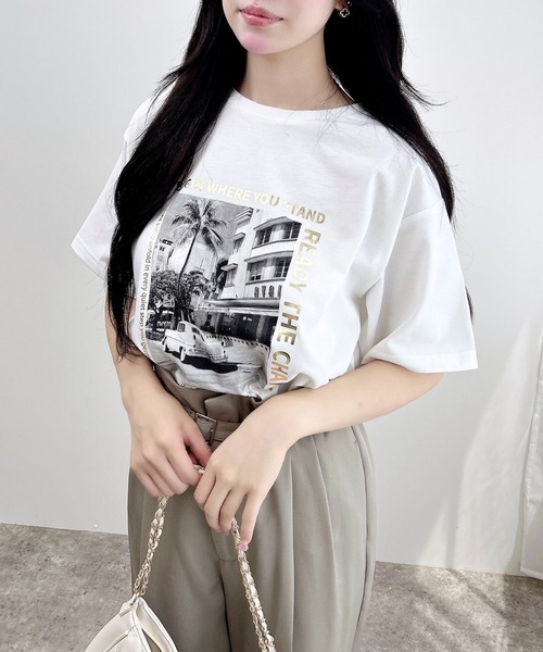 INGNI(イング)の「転写箔プリントTシャツ(Tシャツ/カットソー・レディース・ホワイト×ゴールド/ホワイト×シルバー/ライトグレー系8・M)」の8枚目の写真