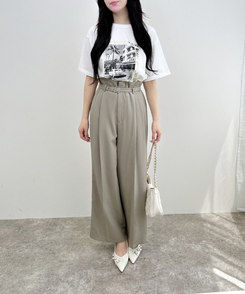 INGNI(イング)の「転写箔プリントTシャツ(Tシャツ/カットソー・レディース・ホワイト×ゴールド/ホワイト×シルバー/ライトグレー系8・M)」の17枚目の写真