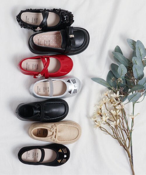 apres les cours（アプレレクール）の「ねこちゃんパンプス（パンプス・キッズ・ブラック/シルバー・16/15 /14/17/18）」の12枚目の写真