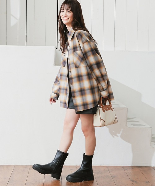 Honeys（ハニーズ）の「チェックゆるシャツ（シャツ/ブラウス・レディース・ブラック×グレー/ホワイト×グレー/ブルー系その他3/ブラック×グリーン・S/M/LL/L）」の9枚目の写真