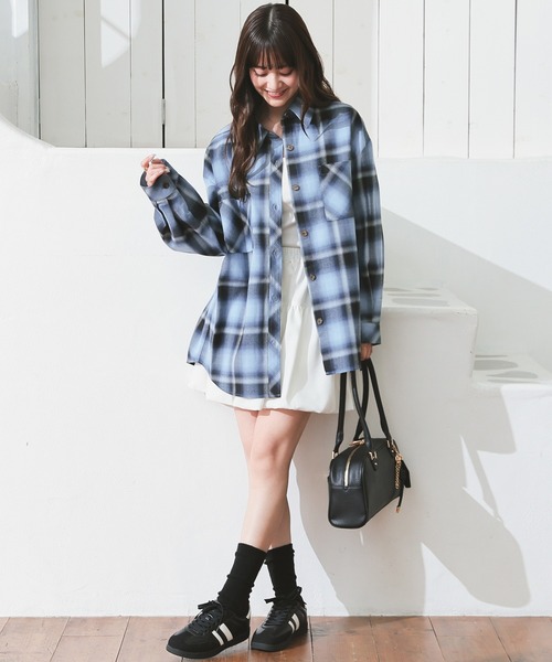 Honeys（ハニーズ）の「チェックゆるシャツ（シャツ/ブラウス・レディース・ブラック×グレー/ホワイト×グレー/ブルー系その他3/ブラック×グリーン・S/M/LL/L）」の17枚目の写真