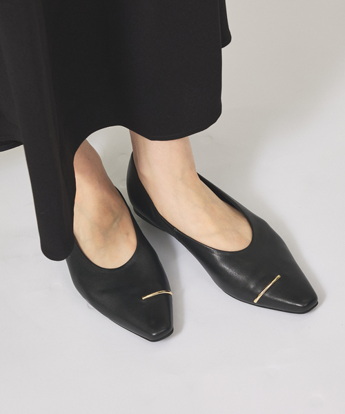 Au BANNISTER（オゥバニスター）の「メタルモチーフ フラットパンプス（パンプス・レディース・ゴールド/ブラック/シルバー/ブラック系その他3・35/36/37/38/39/40）」の7枚目の写真