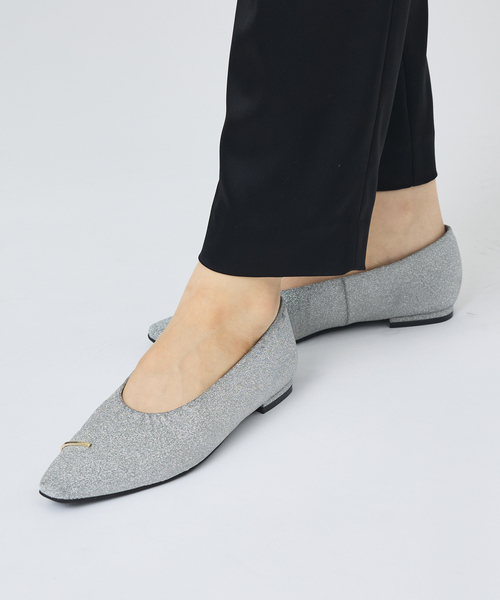 Au BANNISTER（オゥバニスター）の「メタルモチーフ フラットパンプス（パンプス・レディース・ゴールド/ブラック/シルバー/ブラック系その他3・35/36/37/38/39/40）」の11枚目の写真