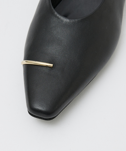 Au BANNISTER（オゥバニスター）の「メタルモチーフ フラットパンプス（パンプス・レディース・ゴールド/ブラック/シルバー/ブラック系その他3・35/36/37/38/39/40）」の19枚目の写真