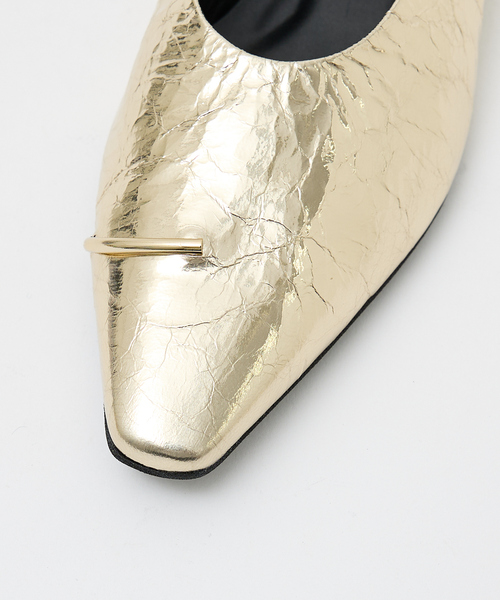 Au BANNISTER（オゥバニスター）の「メタルモチーフ フラットパンプス（パンプス・レディース・ゴールド/ブラック/シルバー/ブラック系その他3・35/36/37/38/39/40）」の22枚目の写真