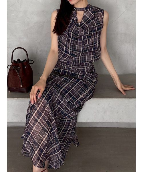 FRAY I.D（フレイアイディー）の「アシンメトリーナロースカート（スカート・レディース・ベージュ/ネイビー/ブラック・0/1）」の17枚目の写真