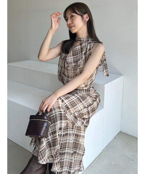 FRAY I.D（フレイアイディー）の「アシンメトリーナロースカート（スカート・レディース・ベージュ/ネイビー/ブラック・0/1）」の16枚目の写真