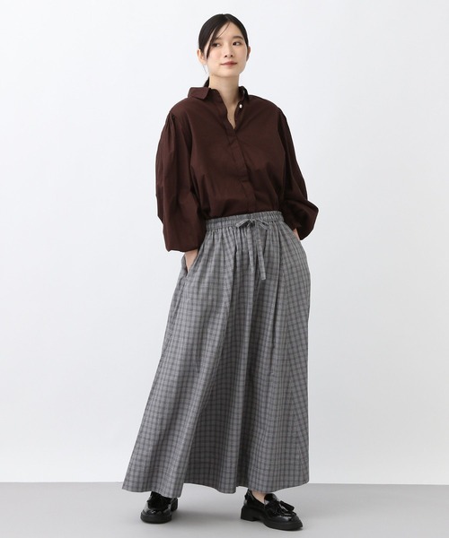 studio CLIP（スタディオクリップ）の「《natural by clip》CRミニチェックフレアスカート（スカート・レディース・グレー/ブラウン・FREE）」の5枚目の写真
