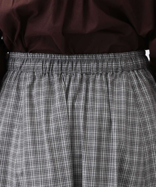 studio CLIP（スタディオクリップ）の「《natural by clip》CRミニチェックフレアスカート（スカート・レディース・グレー/ブラウン・FREE）」の17枚目の写真