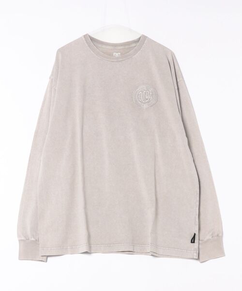DC SHOES(ディーシーシューズ)の「25 HIDDEN DRAWING LS /DCバックプリント長袖ロンT(Tシャツ/カットソー・メンズ・アンティークシルバー/ブラック×ブラック/ブラック系その他/グレイッシュベージュ・MEDIUM/LARGE/X-LARGE)」の1枚目の写真
