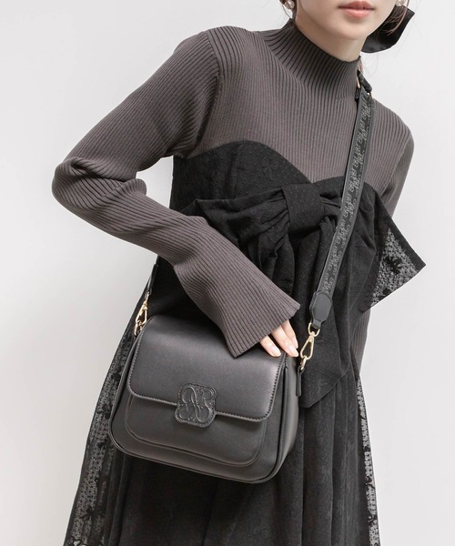 RANDA（ランダ）の「エンボスモノグラムショルダーバッグ（ショルダーバッグ・レディース・ブラック/ダークグレー/アイボリー・FREE）」の3枚目の写真