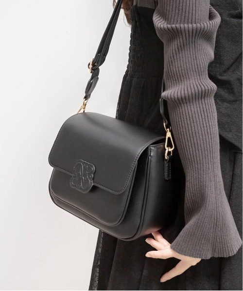 RANDA（ランダ）の「エンボスモノグラムショルダーバッグ（ショルダーバッグ・レディース・ブラック/ダークグレー/アイボリー・FREE）」の22枚目の写真