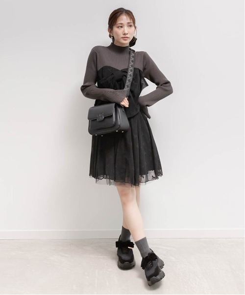 RANDA（ランダ）の「エンボスモノグラムショルダーバッグ（ショルダーバッグ・レディース・ブラック/ダークグレー/アイボリー・FREE）」の17枚目の写真