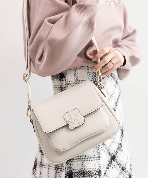 RANDA（ランダ）の「エンボスモノグラムショルダーバッグ（ショルダーバッグ・レディース・ブラック/ダークグレー/アイボリー・FREE）」の18枚目の写真