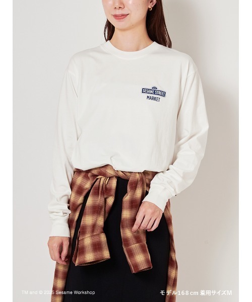SESAME STREET(セサミストリート)の「【CAFE SWEETS】【UNISEX】ロングTシャツ(DONUT)(Tシャツ/カットソー・レディース・ホワイト/ラベンダー・M/L)」の4枚目の写真