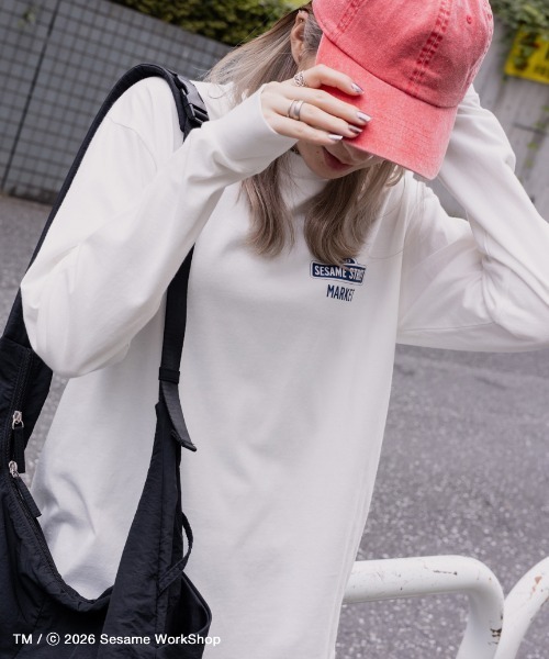 SESAME STREET(セサミストリート)の「【CAFE SWEETS】【UNISEX】ロングTシャツ(DONUT)(Tシャツ/カットソー・レディース・ホワイト/ラベンダー・M/L)」の15枚目の写真