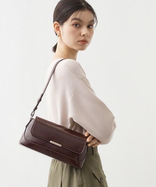 THE SHOP TK （ザ ショップ ティーケー ）の「クラシックショルダーバッグ（ショルダーバッグ・レディース・ブラック/ナチュラル/ボルドー・00）」の10枚目の写真