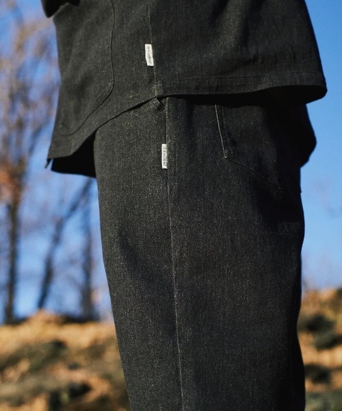 ELEMENT(エレメント)の「ELEMENT メンズ SHOD PANTS STD DENIM デニムパンツ 【2025年秋冬モデル】/エレメントウエストゴムテーパードデニムパンツ(デニムパンツ・メンズ・ブラック系その他/インディゴブルー/ブルー系その他/ライトブルー・X-LARGE/LARGE/MEDIUM)」の9枚目の写真