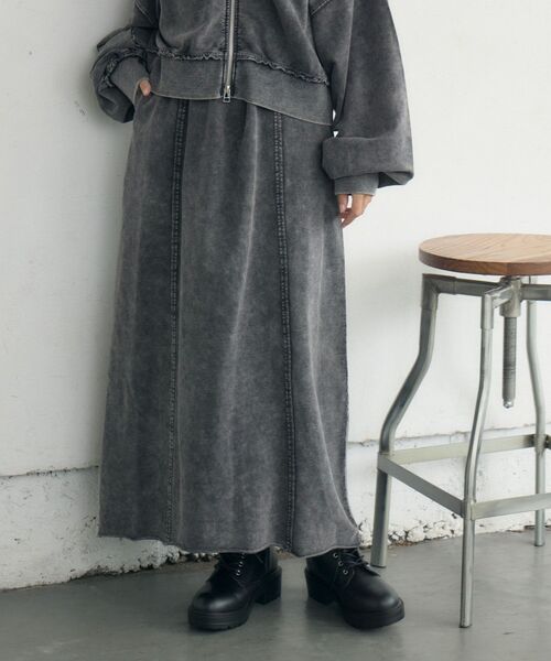 RETRO GIRL(レトロガール)の「【セットアップ対応】スウェットナローSK(スカート・レディース・ブラウン/ライトグレー/チャコールグレー・FREE)」の12枚目の写真