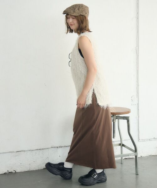RETRO GIRL(レトロガール)の「【セットアップ対応】スウェットナローSK(スカート・レディース・ブラウン/ライトグレー/チャコールグレー・FREE)」の19枚目の写真