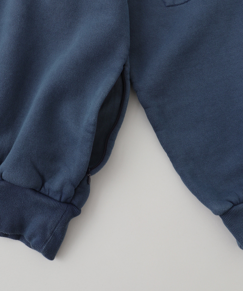 is-ness（イズネス）の「is-ness / イズネス PIGMENT DYED ZIP SWEATSHIRT（スウェット・メンズ・ネイビー/グリーン・MEDIUM/LARGE）」の6枚目の写真