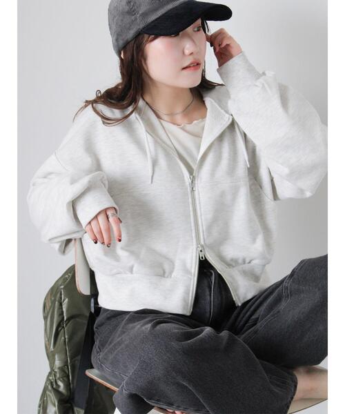 ehka sopo（エヘカソポ）の「ショート丈ジップパーカー（Tシャツ/カットソー・レディース・グリーン/チャコールグレー/モカ/ネイビー/キナリ・F）」の2枚目の写真