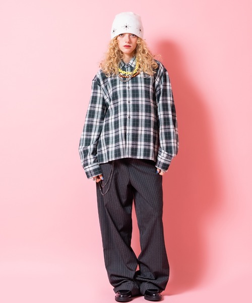 a.p.o.v.(エーピーオービー)の「a.p.o.v. オーバーサイズクロップド丈チェックネルシャツ(シャツ/ブラウス・メンズ・ブラック/ネイビー/グリーン・ONESIZE)」の10枚目の写真