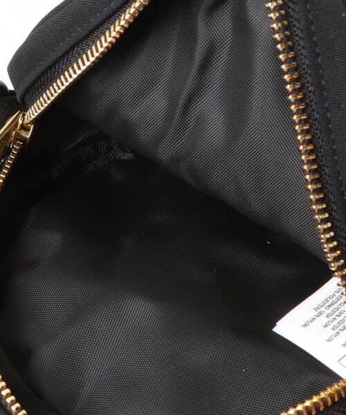 Carhartt WIP（カーハートダブリューアイピー）の「【Carhartt WIP / カーハートダブリューアイピー】CLARTON BAG（ショルダーバッグ・メンズ・ブラック・FREE）」の4枚目の写真