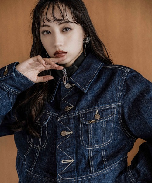 HARE（ハレ）の「【井手上漠さん着用/Lee×HARE】Leeデニムジャケット（デニムジャケット・レディース・ブルー/ブラック・SMALL/MEDIUM）」の18枚目の写真