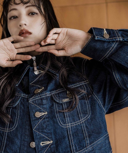 HARE（ハレ）の「【井手上漠さん着用/Lee×HARE】Leeデニムジャケット（デニムジャケット・レディース・ブルー/ブラック・SMALL/MEDIUM）」の21枚目の写真