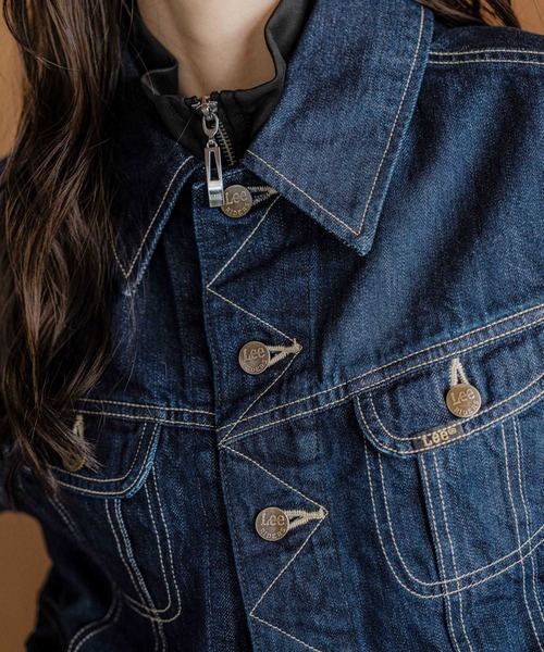 HARE（ハレ）の「【井手上漠さん着用/Lee×HARE】Leeデニムジャケット（デニムジャケット・レディース・ブルー/ブラック・SMALL/MEDIUM）」の4枚目の写真