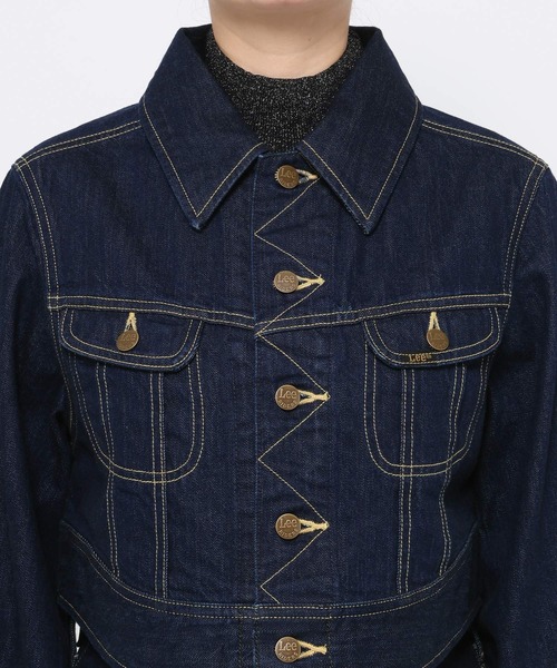 HARE（ハレ）の「【井手上漠さん着用/Lee×HARE】Leeデニムジャケット（デニムジャケット・レディース・ブルー/ブラック・SMALL/MEDIUM）」の8枚目の写真